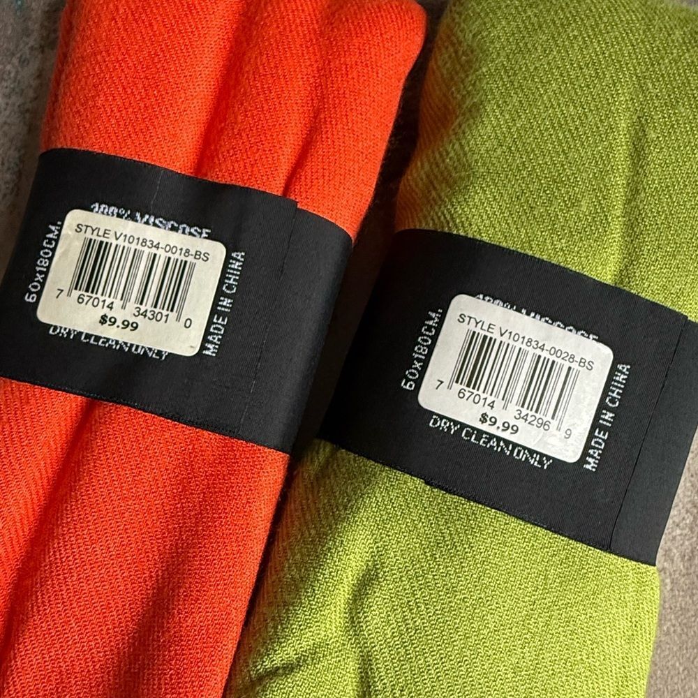 Ashley Cooper Pashmina Style Shawl/Scarf Vibrant Orange & Olive Green (Set of 2) - Picture 2 of 4